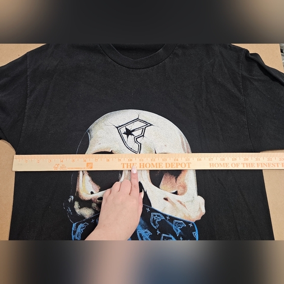 VTG Y2K Famous Stars & Straps Skull Shirt Black Rock Rap Style Tee Size Large - Picture 6 of 9